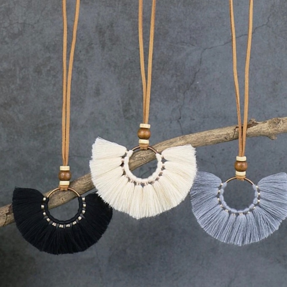 Bohemian Necklace Tassel Design White
